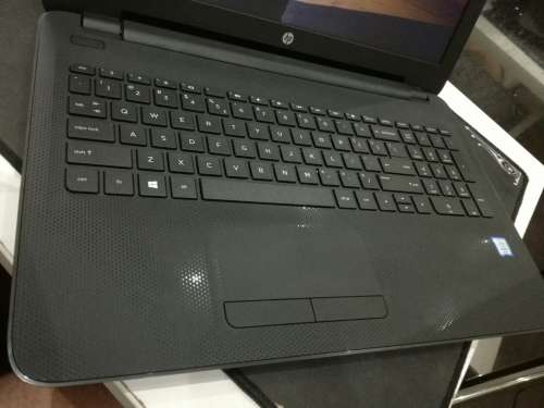 FINAL PRICE DROP!!*IMMACULATE*6th gen i5*HP 250 G4*i5-6200U*4GB RAM*500GB HARD DRIVE*HD DISPLAY*DVD*